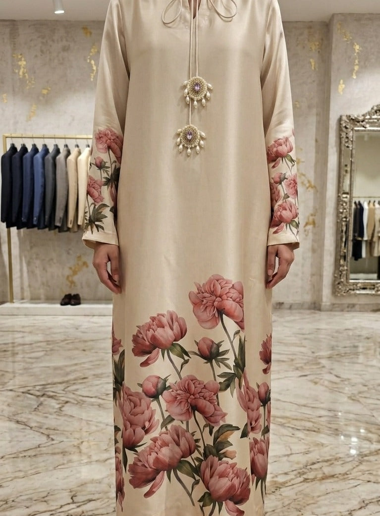 Ivory Blossom Lace-Sleeve Kaftan